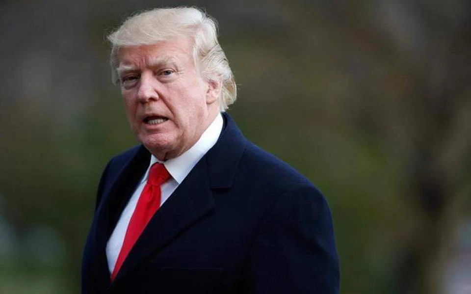 Μέσω… ταχυδρομείου το νέο χτύπημα του Τραμπ στην Κίνα